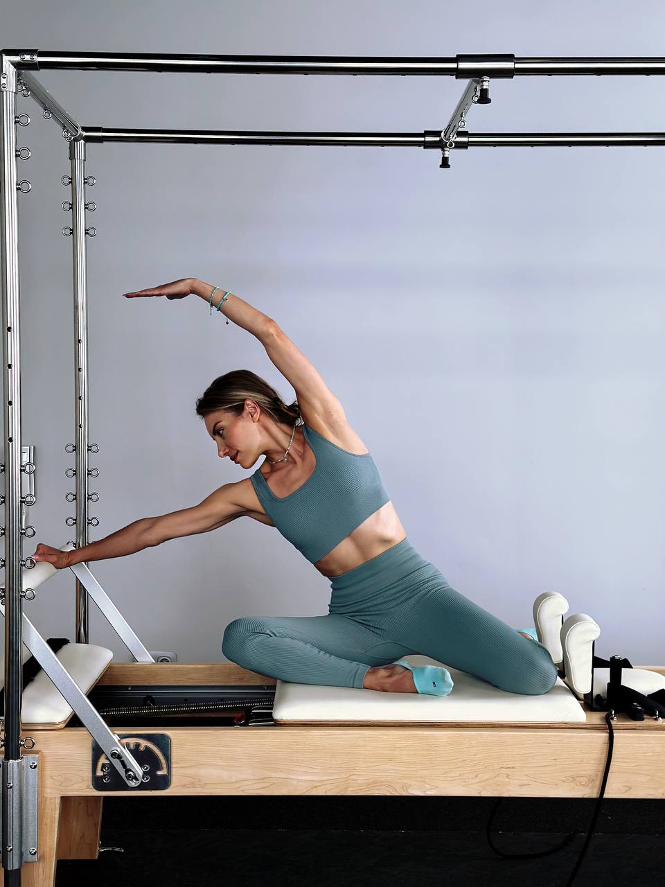 Pilates Reformer - твой умный тренажер - Magneto Fitness Переделкино